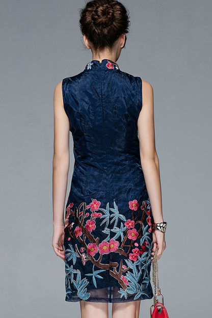 Flower Embroidery Sleeveless Chirpaur