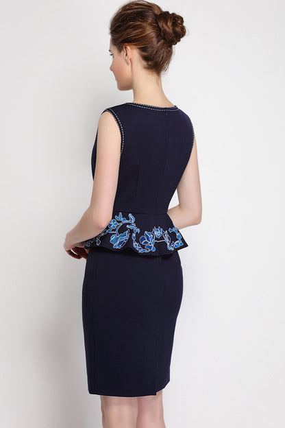 Elegant Round Neck Embroidery Slim Patch Mini Dress