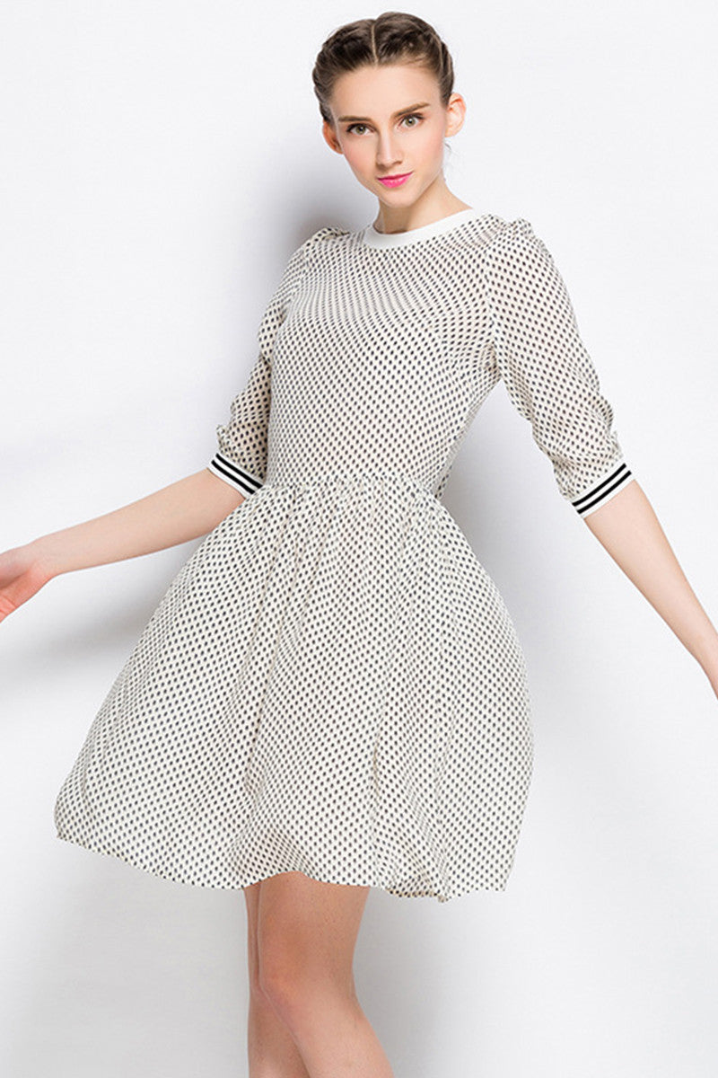 Round Neck Dot Printed Casual Short Dress