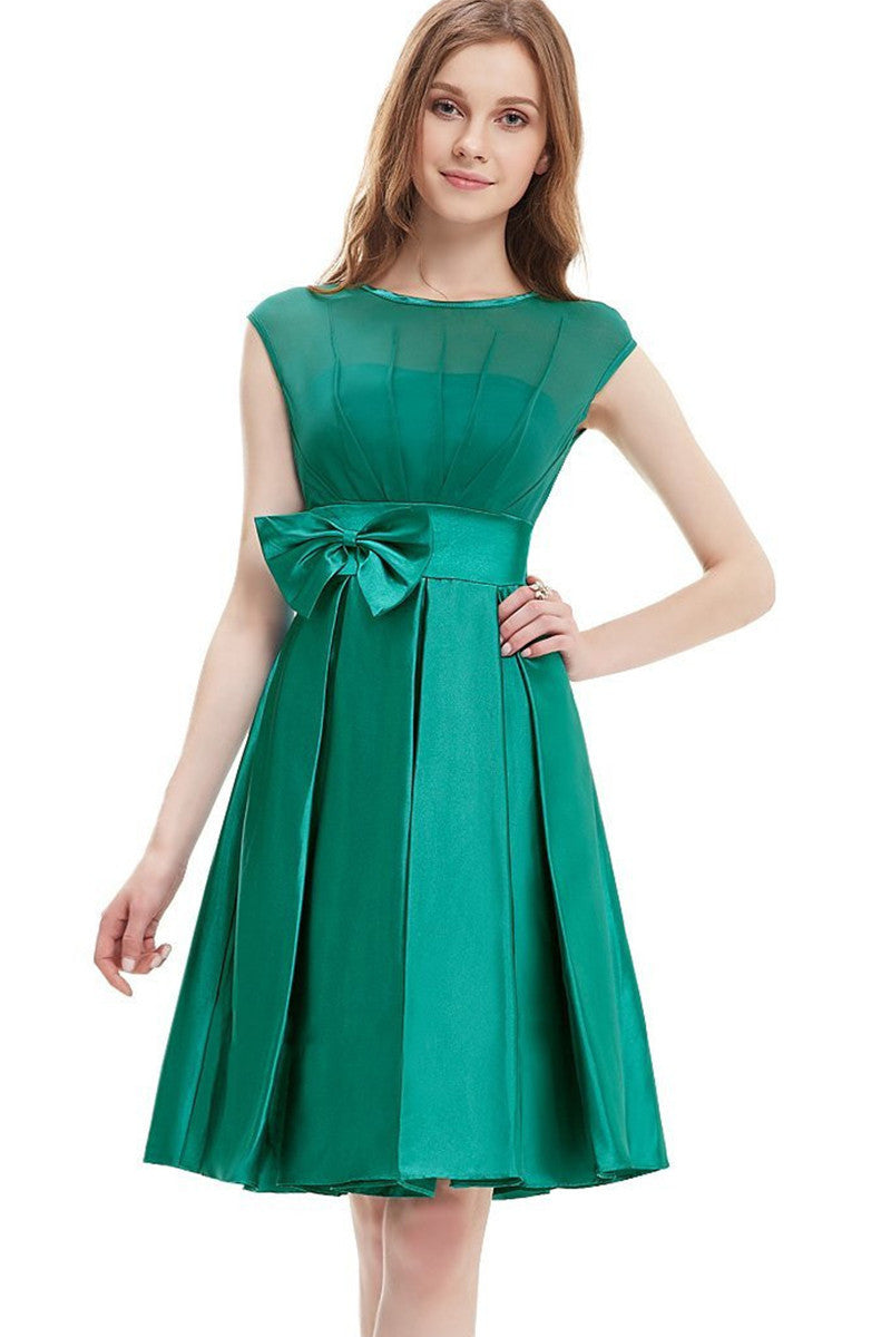 Round Collar Bowknot Applique Runched Short Gown