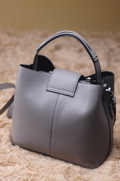 Solid Saddle Bucket Bag