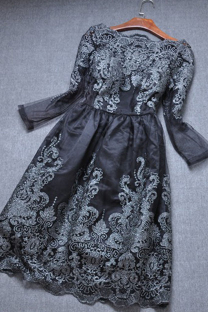 Boat Neck Mesh Patch  Embroidery Retro Slim Dress - NJOYDRESS - 1